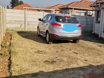 House for rental in Pretoria West(Westview Security estate Andeon )