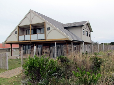 House For Sale in Dana Bay