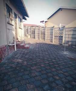 House For Sale in Esikhawini