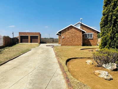 House For Sale in Geluksdal Ext 1