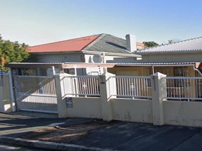 House For Sale in Goodwood Central