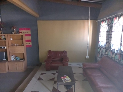 House For Sale in Ivory Park