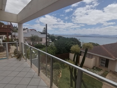 House For Sale in Mossel Bay Central