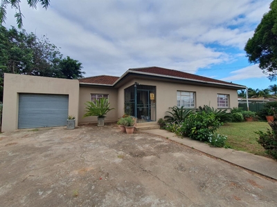 House For Sale in Retief