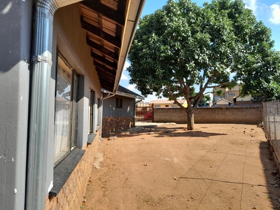 House For Sale in Soshanguve BB