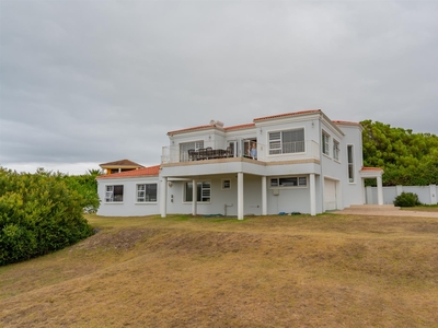 House For Sale in St Francis On Sea