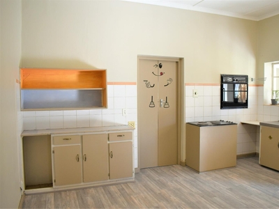 House For Sale in Villiersdorp