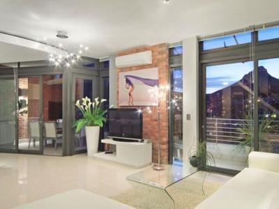 Industrial Chic 2 bed Penthouse, views and private roof terrace.