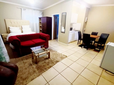 Lodge in potchefstroom Bult- A&H Guesthouse in potchefstroom- Accommodation