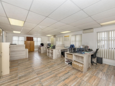 Office For Sale in Montague Gardens