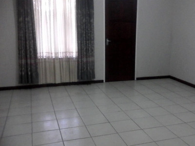 Room to let. Pta East. Large bedroom, bathroom & cooking area. T&Cs apply