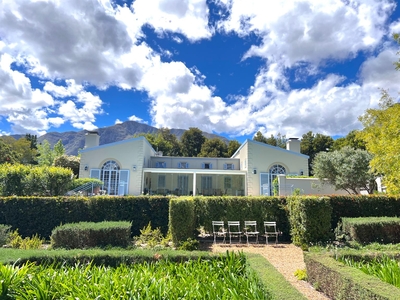 Small Holding For Sale in Franschhoek