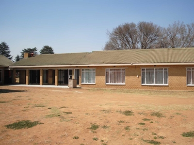 Small Holding For Sale in Meyerton Central