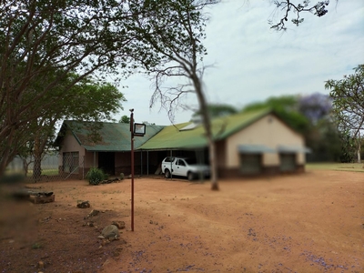 Small Holding For Sale in Waterval AH