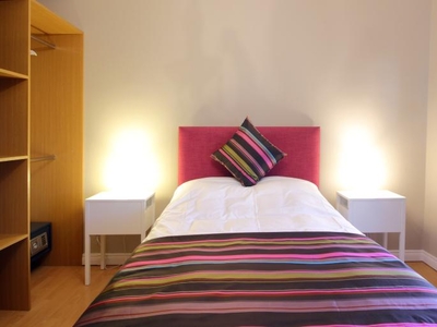 Student (Suitable) Accommodation to LET