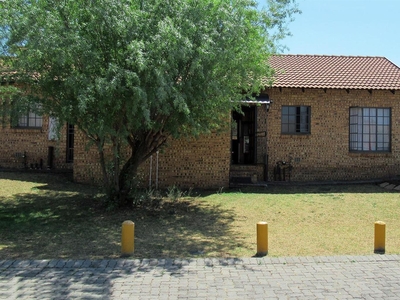 Townhouse For Sale in Meyerton