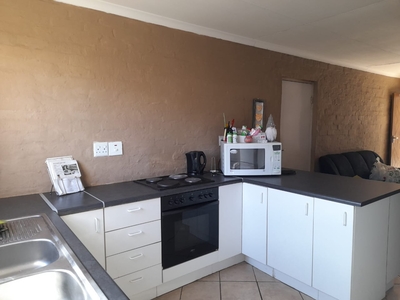 Townhouse For Sale in Retief