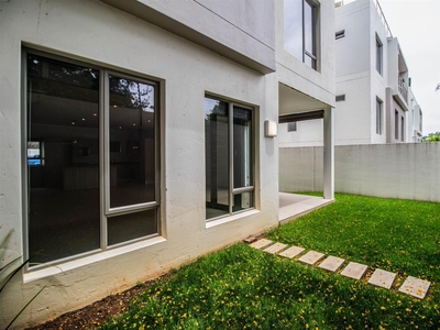 Townhouse Rental Monthly in Bryanston