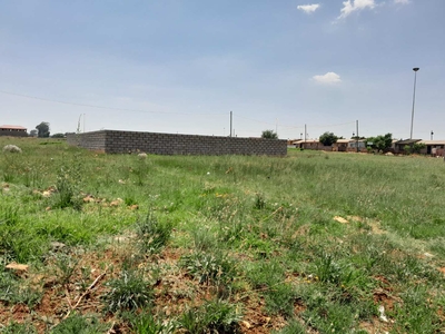 Vacant Land Residential For Sale in Vosloorus & Ext