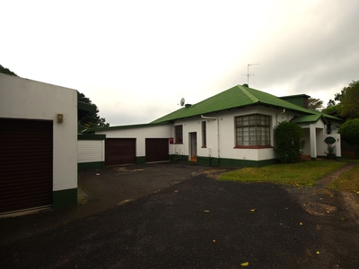 2 Bedroom Townhouse For Sale in Umtentweni