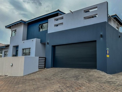 4 Bedroom house to rent in Melodie, Hartbeespoort