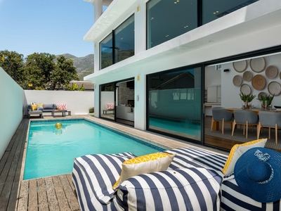 5 Bedroom House to rent in Hout Bay Central