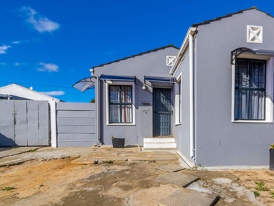 2 Bedroom house to rent in Van Wyksvlei, Wellington