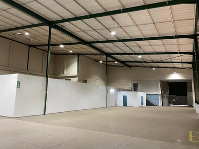 Clovely Business Park: Warehouse/Factory/Distribution Centre To Let in Midrand Industrial Area. A stone’s throw away from the R101 (Old Pretoria Road), offering effortless access to the Allandale and Olifantsfontein offramps leading to the N1.