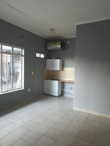 NICE BACHELOR FLAT AVAILABLE FROM 02 APRIL 2024 – VANDERBIJLPARK CW3