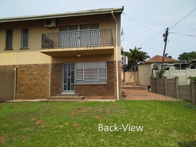 3 Bedroom Duplex For Sale in Wentworth