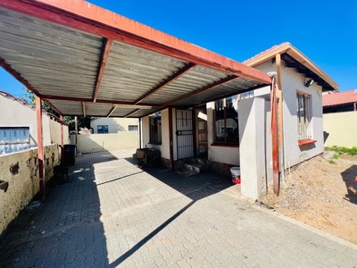 3 Bedroom House For Sale in Klipfontein View