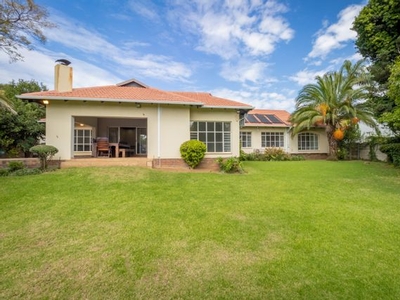 4 Bedroom House For Sale in Northcliff