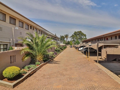 1 Bed Apartment/Flat For Rent Ormonde JHB South