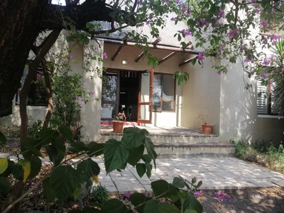 2 Bedroom Townhouse to Rent in Jukskei Park