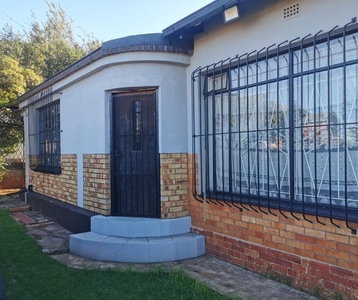3 Bed House For Rent Paul Krugersoord Springs