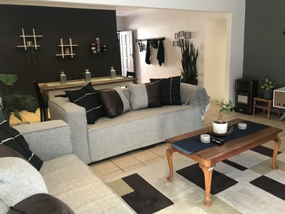 3 Bedroom Townhouse For Sale In Waterkloof Heights