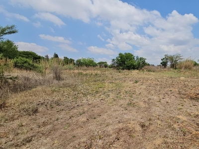 85,000m² Vacant Land For Sale in Glen Austin