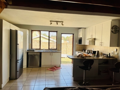 Pet-Friendly 4 Bedroom and 3 Bath Double Storey House in Midrand