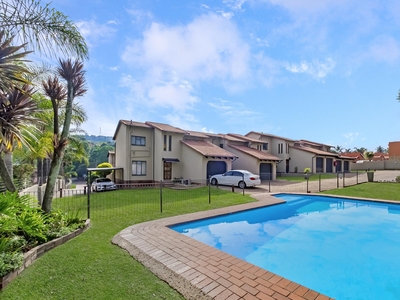 Townhouse for sale with 3 bedrooms, Roodekrans, Roodepoort