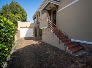 2 Bed House For Rent Claremont Upper Cape Town