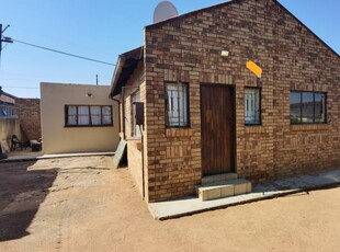 2 Bedroom house for sale in Soshanguve WW