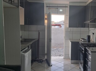 3 Bed House For Rent Crystal Park Benoni