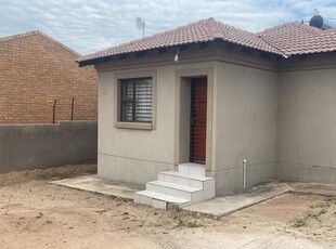 3 Bed House For Rent Emdo Park Polokwane