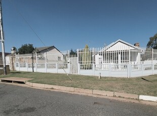 3 Bed House For Rent Lindhaven Roodepoort