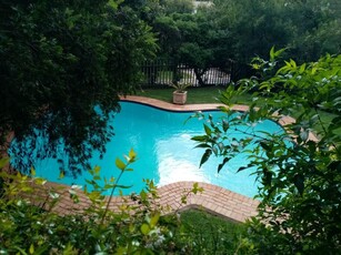 Lovely 1 Bedroom Apartment in Northcliff