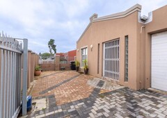 fully renovated 2 bedroom house for sale townsend estate