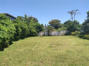 1 257 m² Land available in Athlone Park
