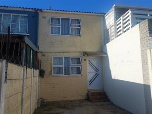 2 Bed Townhouse in Newfields