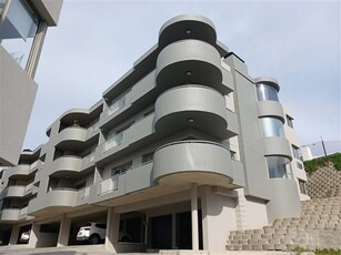 3 Bed Apartment in Island View