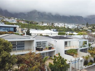 3 Bed Townhouse in Camps Bay